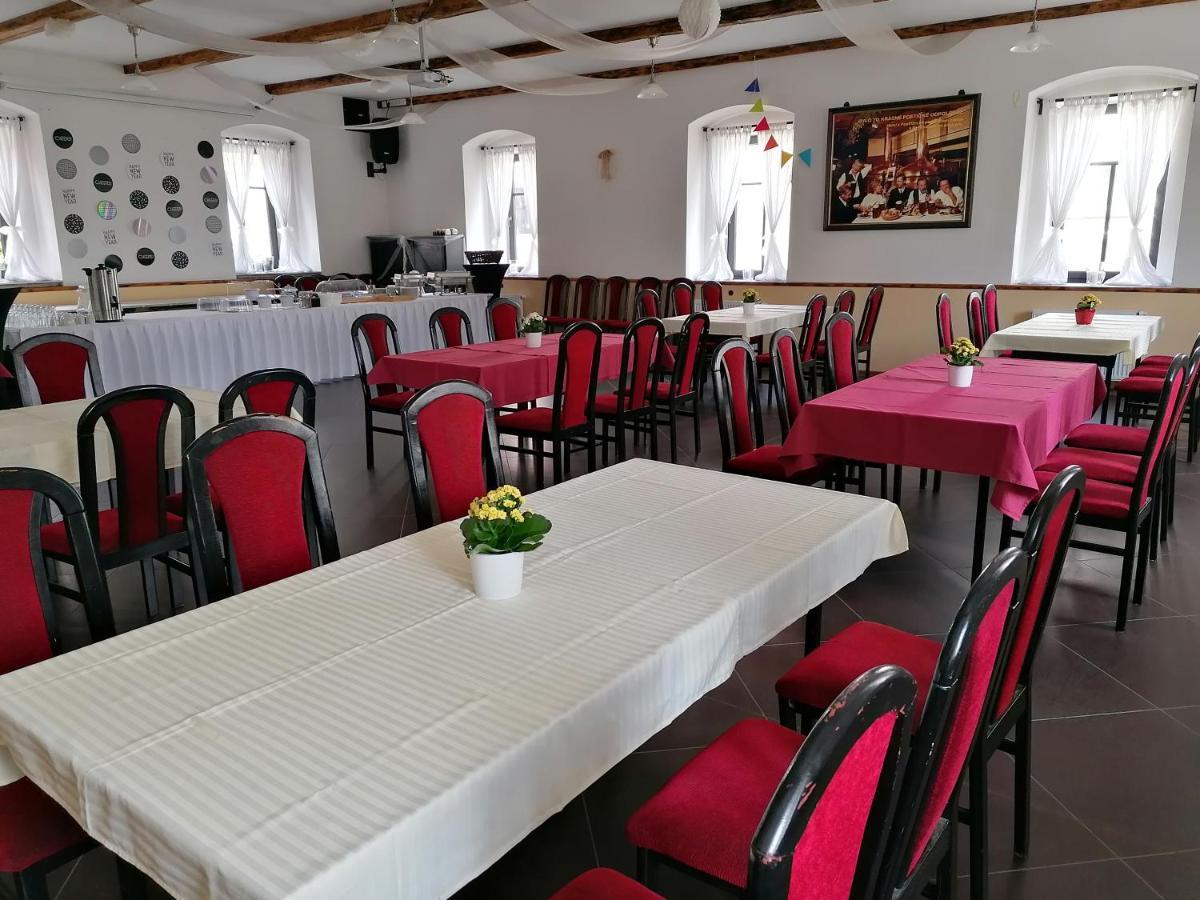 Penzion U Švarců Zduchovice Exteriér fotografie
