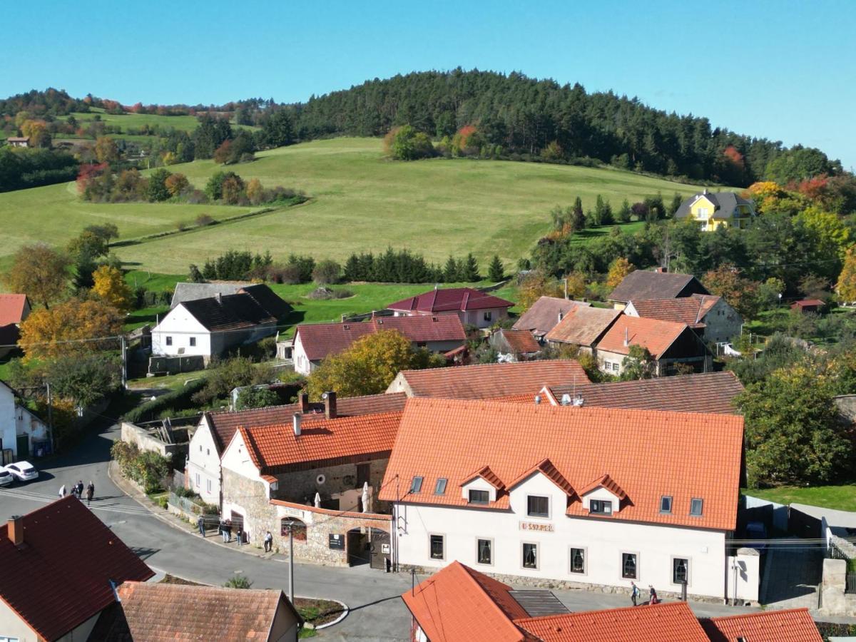 Penzion U Švarců Zduchovice Exteriér fotografie